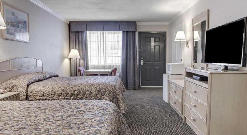 Econo Lodge Van Horn Extérieur photo