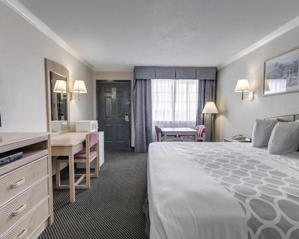Econo Lodge Van Horn Extérieur photo
